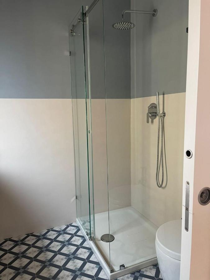 Starhost - Casa Giulia Apartment ซาแลร์โน ภายนอก รูปภาพ