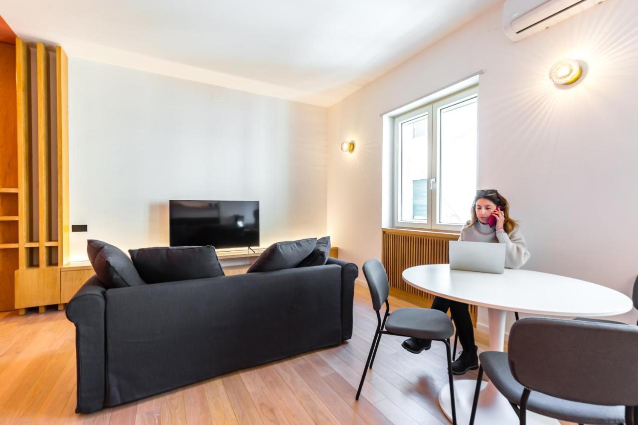Starhost - Casa Giulia Apartment ซาแลร์โน ภายนอก รูปภาพ
